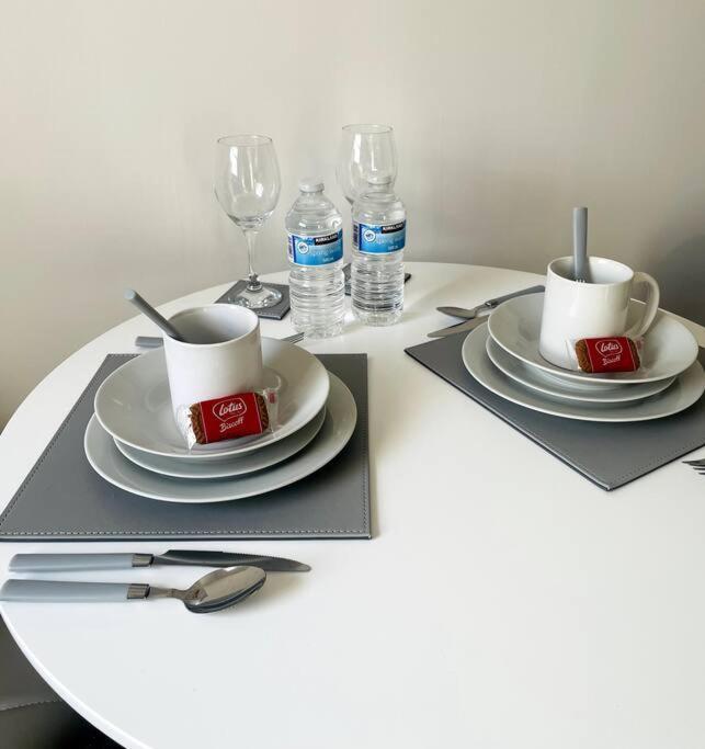 #6Bs 1 Bed Serviced Apartment Дарби Екстериор снимка